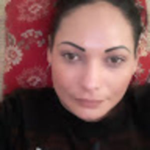 Meet your Posher, Yessenia